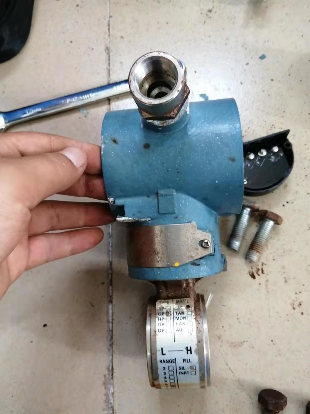 電容差壓樱桃视频大全免费高清版拆卸查看內部結構