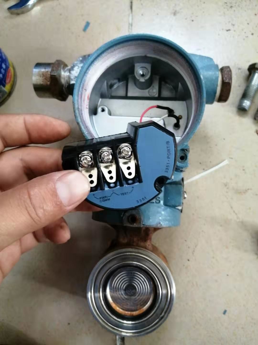 電容差壓樱桃视频大全免费高清版拆卸查看內部結構